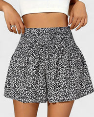 Catherine | Short à fleurs smocké taille haute
